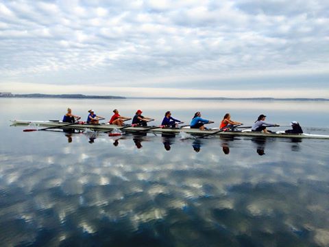 Bulutlar suya düşmüş...