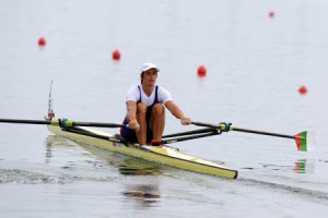 (080816) -- BEIJING, Aug. 16, 2008 (Xinhua) -- Rumyana Neykova of Bulgaria competes during Women's Single Sculls Final A of Beijing 2008 Olympic Games rowing event at Shunyi Rowing-Canoeing Park in Beijing, China, Aug. 16, 2008. Rumyana Neykova won the gold medal of the event. (Xinhua/Wang Lei) (wh)