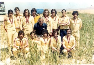 10-1974 Recep-Tayfun-Mehmet-Emir- İlter Tekand-Ahmet Moralı-Ahmet Şenkal-Celal-Fethi-Refik-Yusuf-Yunusz-Orhan-Faruk.