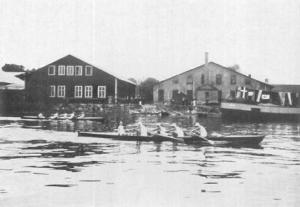 8-1912_Coxed_fours_inriggers_semi-final_2