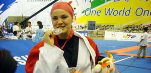 20c-tekvandonun-kraliceleri-sinirlari-asacak