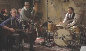 5B-Hugh-Laurie-blues-gig-in--007